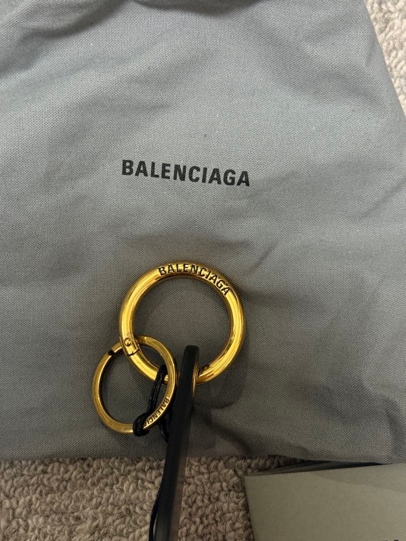 激レア 正規品 バレンシアガ Beijing開店記念 キーリング