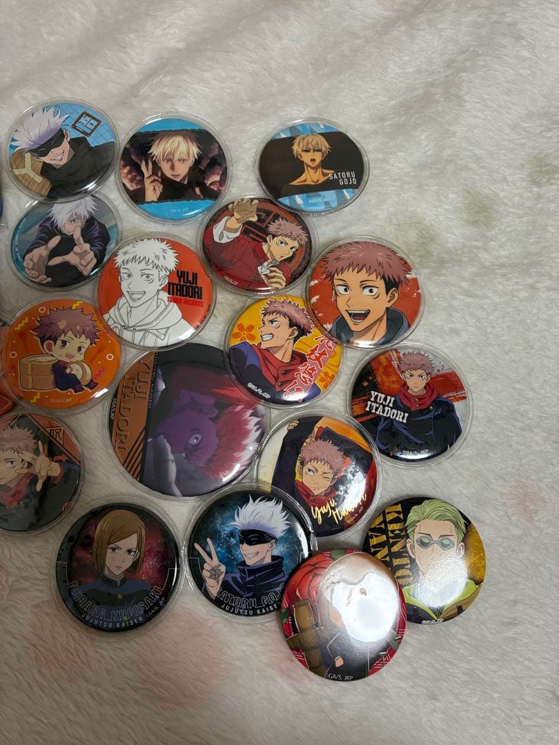 呪術廻戦 缶バッジ まとめ売り 20個 五条悟 虎杖悠仁 ホログラム