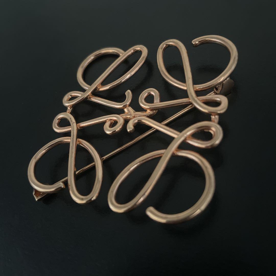 良品 オールド ロエベ アナグラムモチーフ ブローチ メタル ピンク