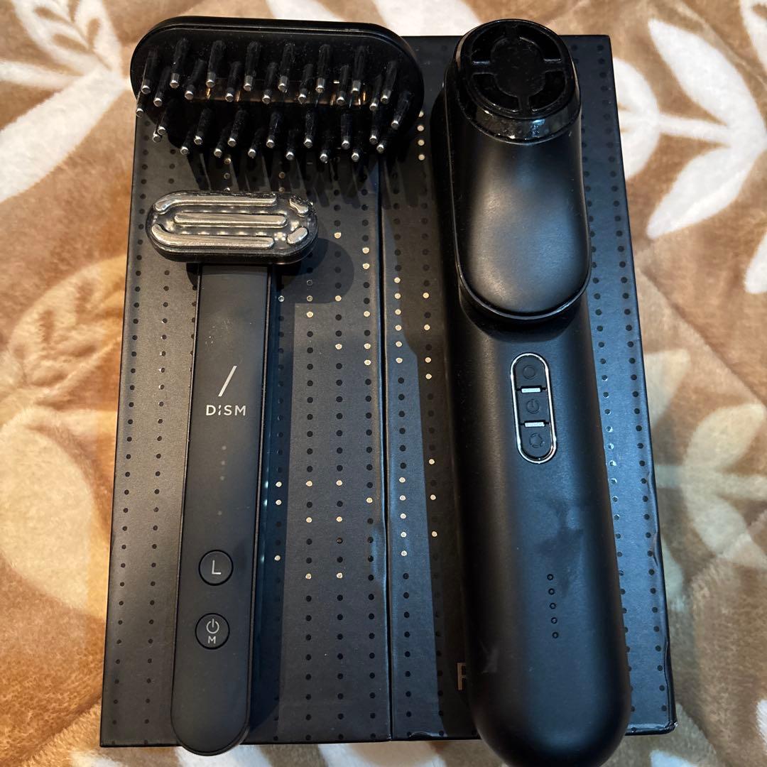 DiSM 美顔器 ブラック 専用ケース付き 楽天市場】岩田剛典アンバサダー 電動洗顔ブラシ DISM ディズム EMS