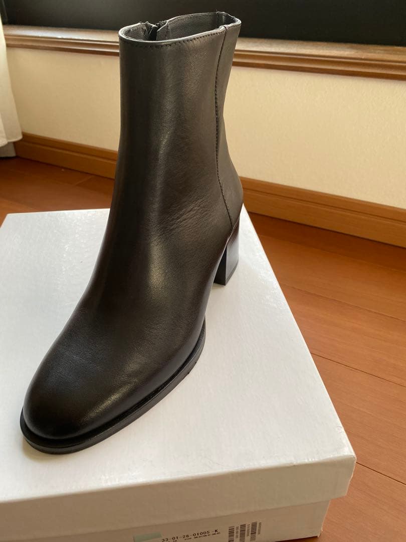 TOMORROWLAND《未使用》