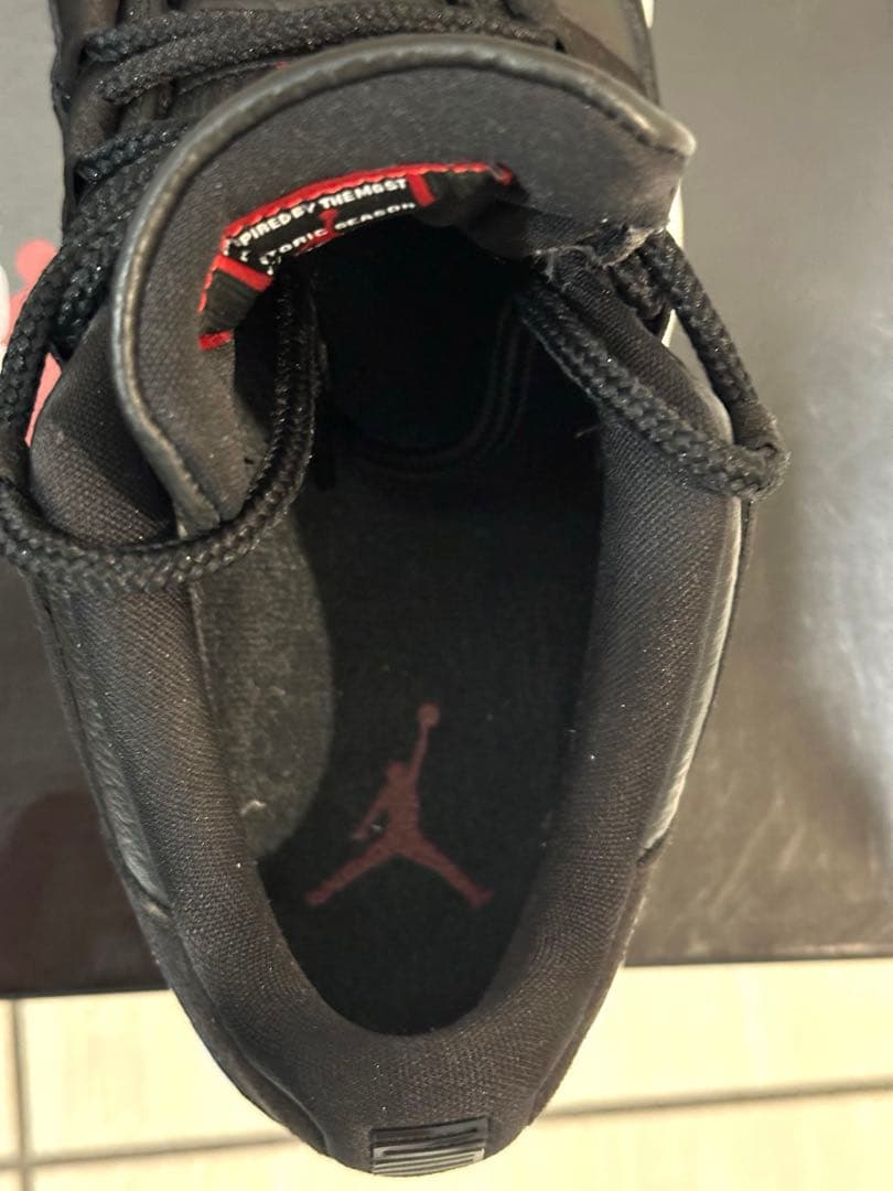 シューズ(男性用) Nike Air Jordan 11 Low \"72-10\" 28.5cm