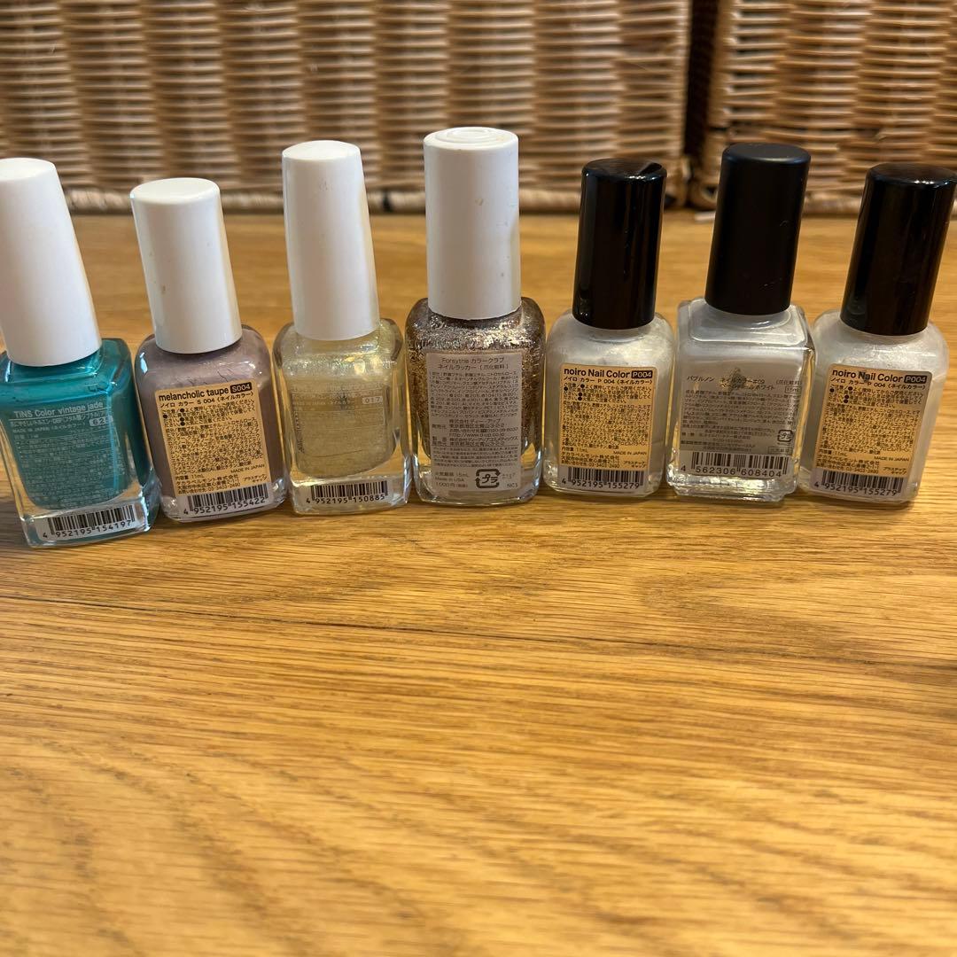 ネイリスト検定用ポリッシュ 18本セット ＋ハンドくん