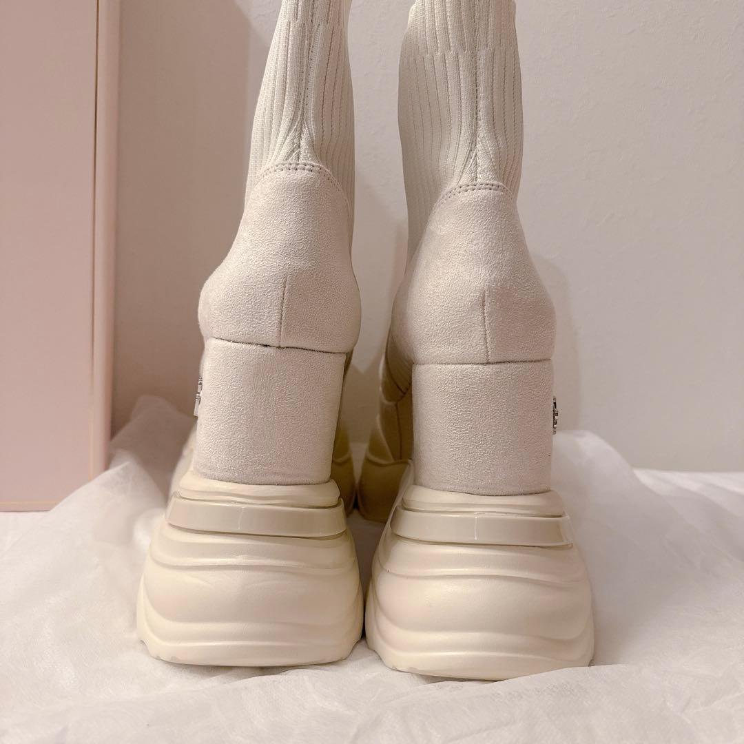 新品未使用】michellmacaron ソックスライク厚底ブーツ L - メルカリ
