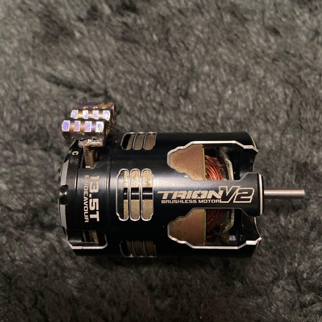TRION V2 13.5T ブラシレスモーター　エンデバー