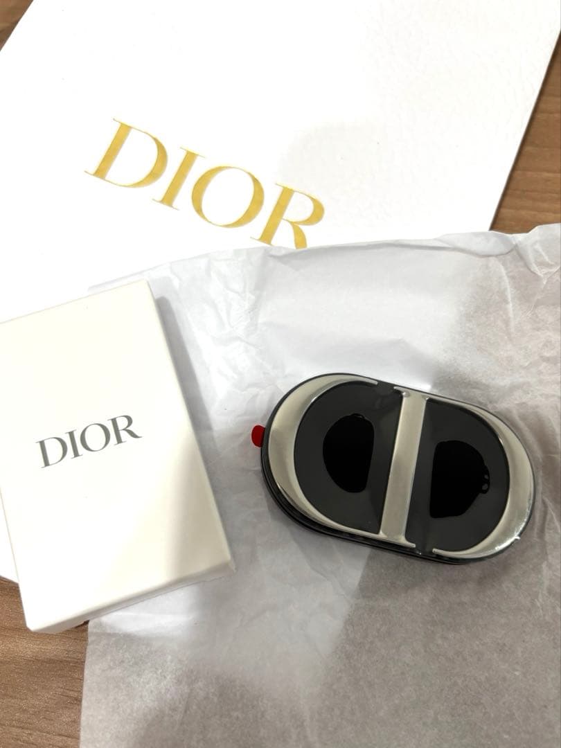 新品未使用 2025年ディオール ミラー付き スマホスタンドリング