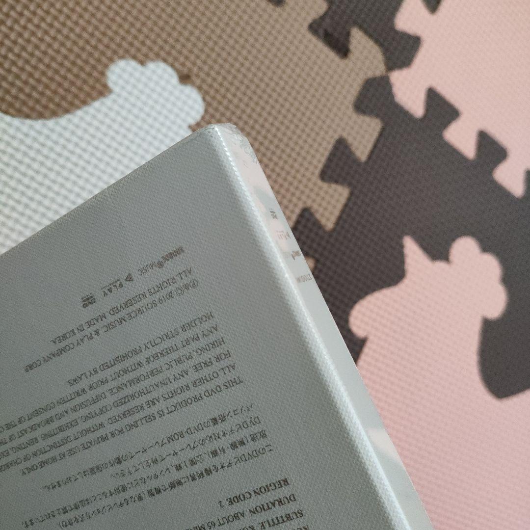 新品未開封 ◆ GFRIEND 1stフォトブック DVD付 日本語字幕付