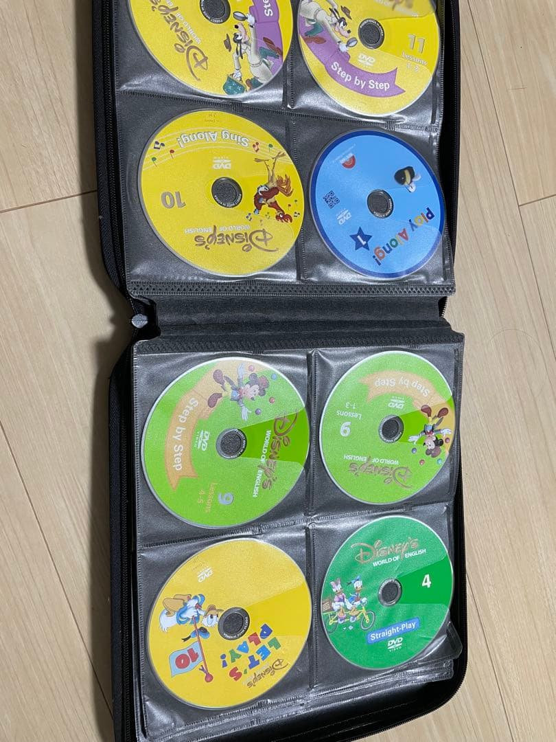 ワールドファミリーDVD68枚　ケースなし