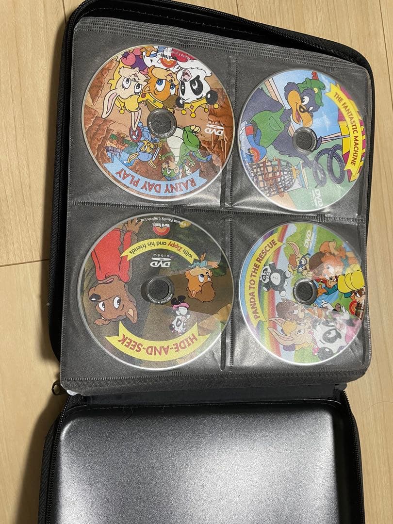 ワールドファミリーDVD68枚　ケースなし