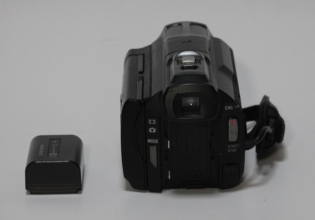 Sony Handycam HDR-PJ760V 本体 + 純正三脚・付属品