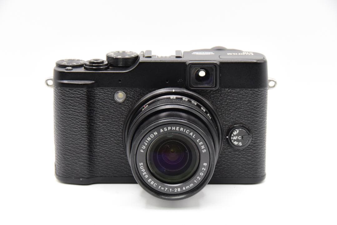 ■ 美品 ■ フジフィルム FUJIFILM X10《動作品/元箱付き》