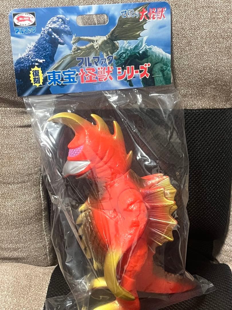 復刻 東宝怪獣シリーズ ブルマァク ガイガン(レッド) 1月24日(金)より受注受付開始】【ブルマァク】ガイガン(レッド)が登場
