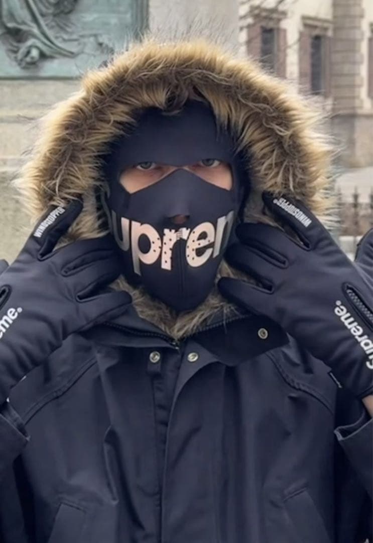 Supreme®/WINDSTOPPER® Facemask - メルカリ