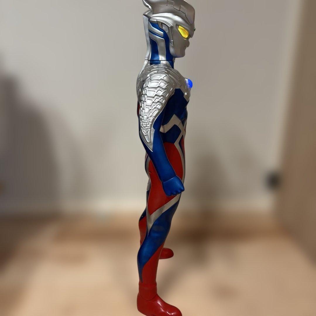O*ん様 【超美品】スーパーDXウルトラマンゼロ 80cm フィギュア 完動品