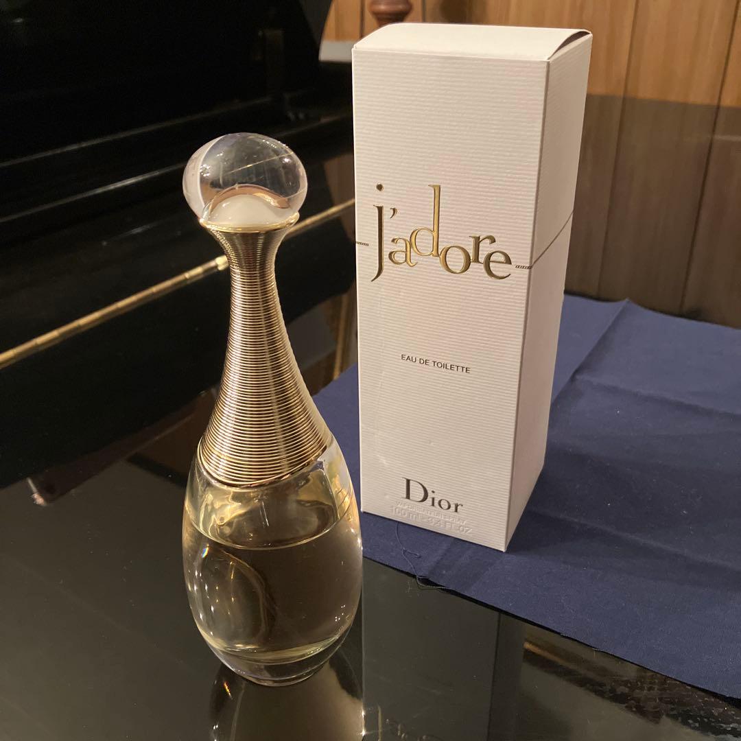 DIOR J’adore 100ml Eau de Toilette 箱付き DIOR J'ADORE EAU DE TOILETTER VAPORISATEUR SPRAY 100 ML/3.4 FL.OZ