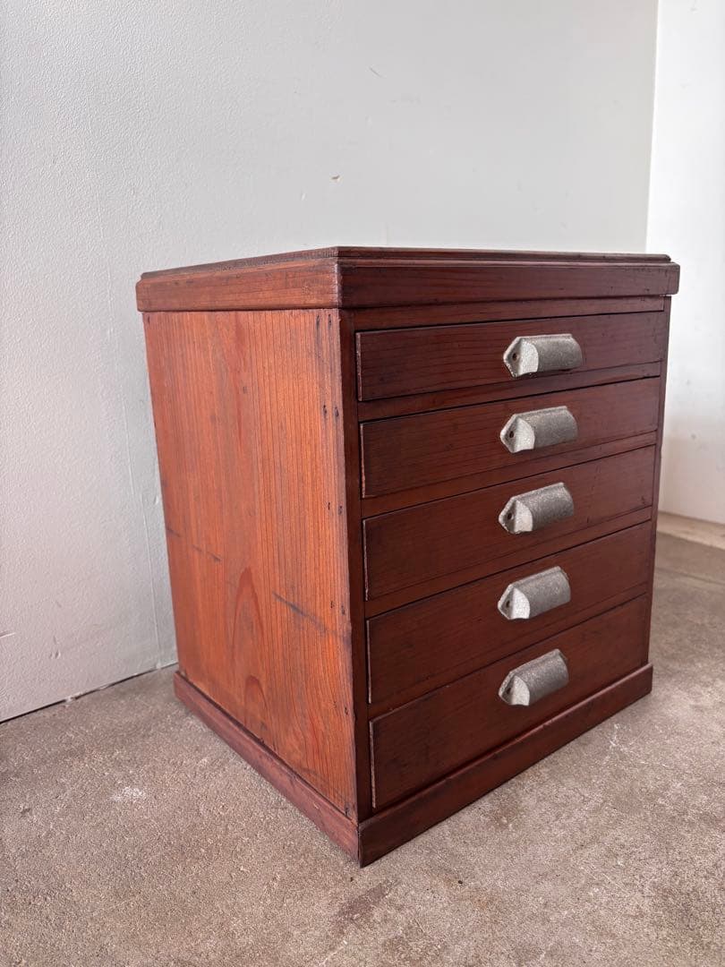 時計風防がたくさん入った小引き出し 5杯 時計部品 針 腕時計 デッド