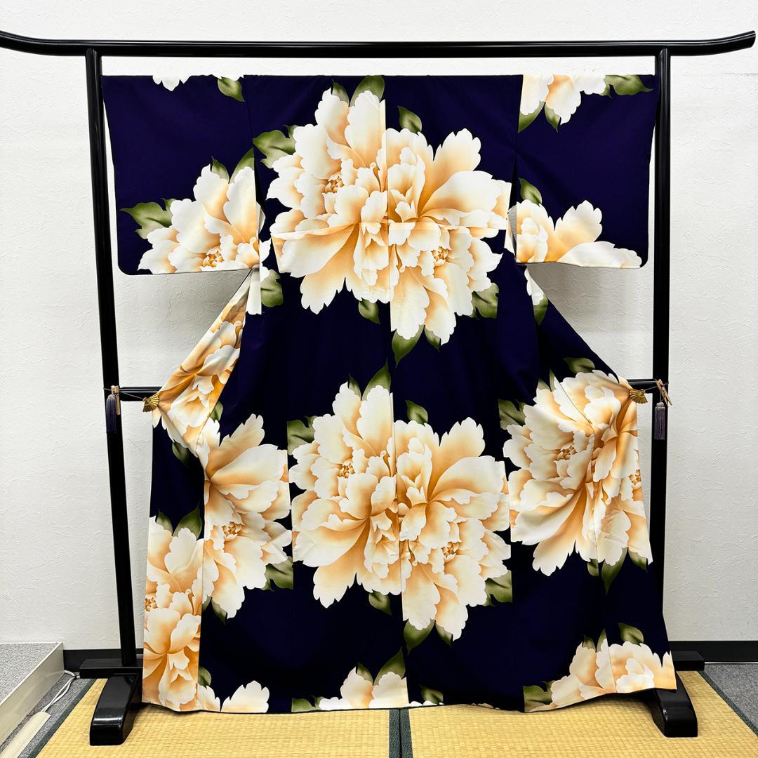 美品トールサイズ ■ ふりふ 小紋 化繊 身丈約167cm、裄約68cm