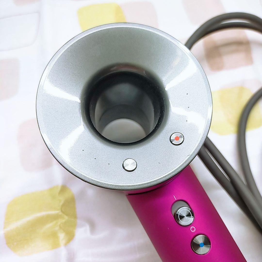 《ほぼ未使用》 ダイソン ドライヤー HD03 Dyson