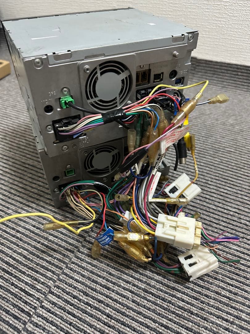 テレビ Avic -zh77