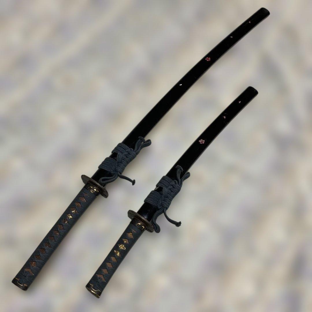 高級豪華版居合刀大小2本 青柄 桜透し木瓜鍔 - メルカリ