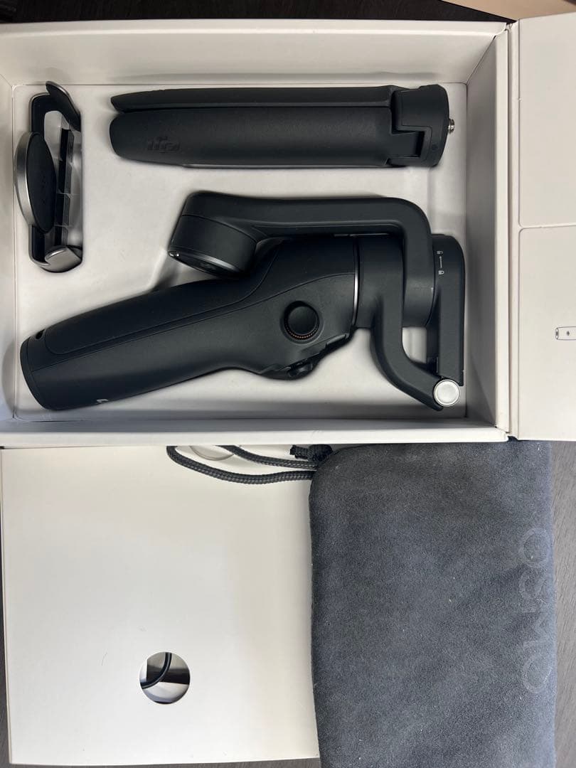 美品】DJI OSMO MOBILE 6 スマートフォンスタビライザー - メルカリ