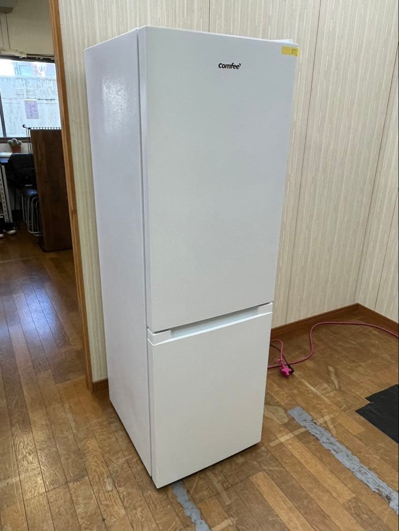 #57 冷蔵庫 Comfee 2023年 173L RCB179WH(E) Amazon.co.jp: COMFEE' 冷蔵庫 173L 2ドア 右開き ホワイト RCB179WH(E
