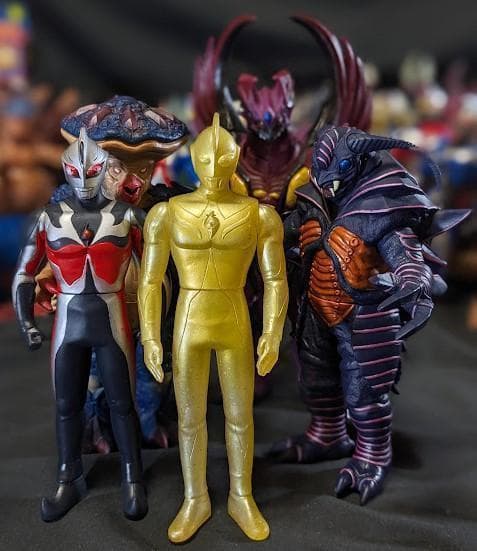 ウルトラマンコスモス＆登場怪獣・宇宙人ソフビフィギュア（バンダイ