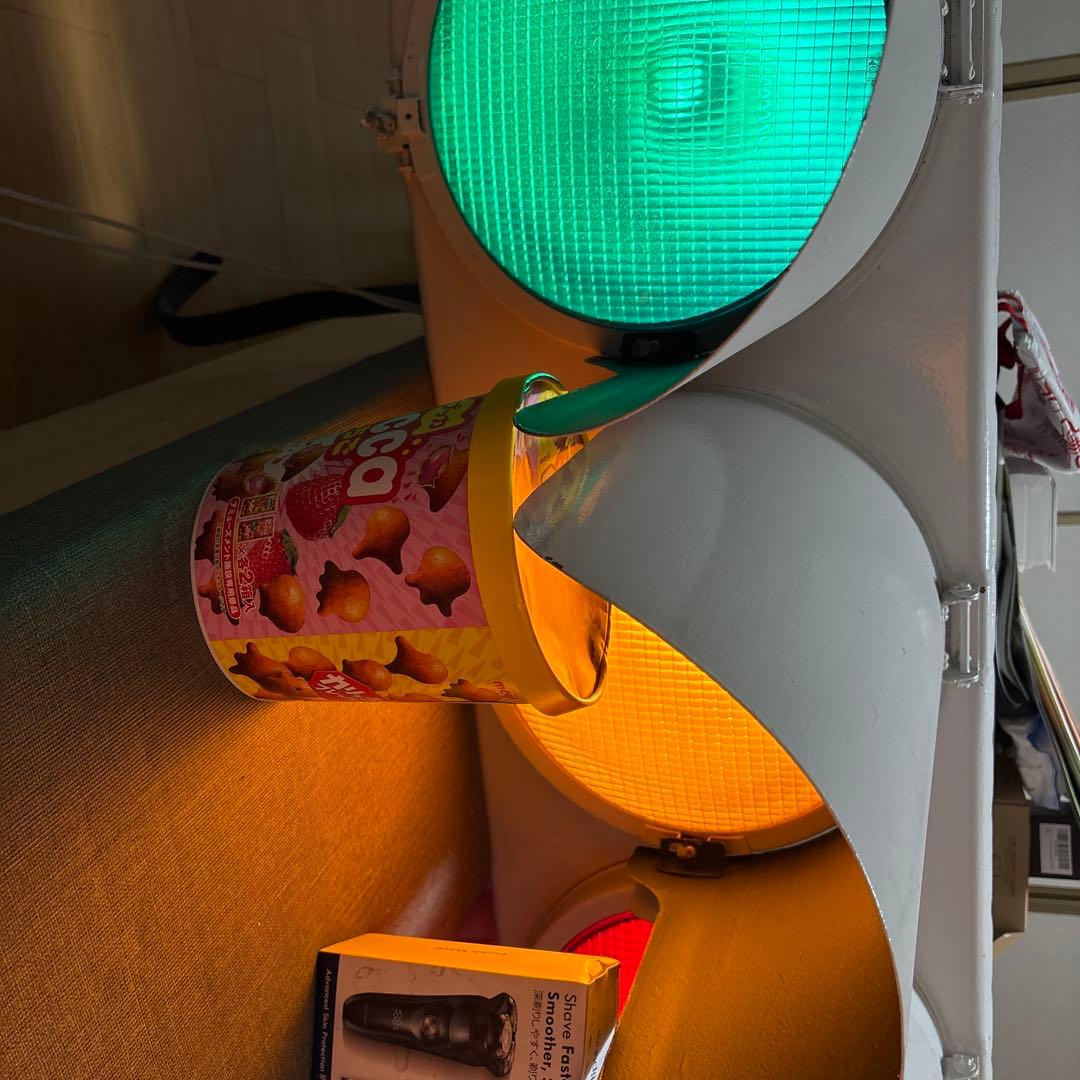 極美品】本物 車両用信号機 - メルカリ