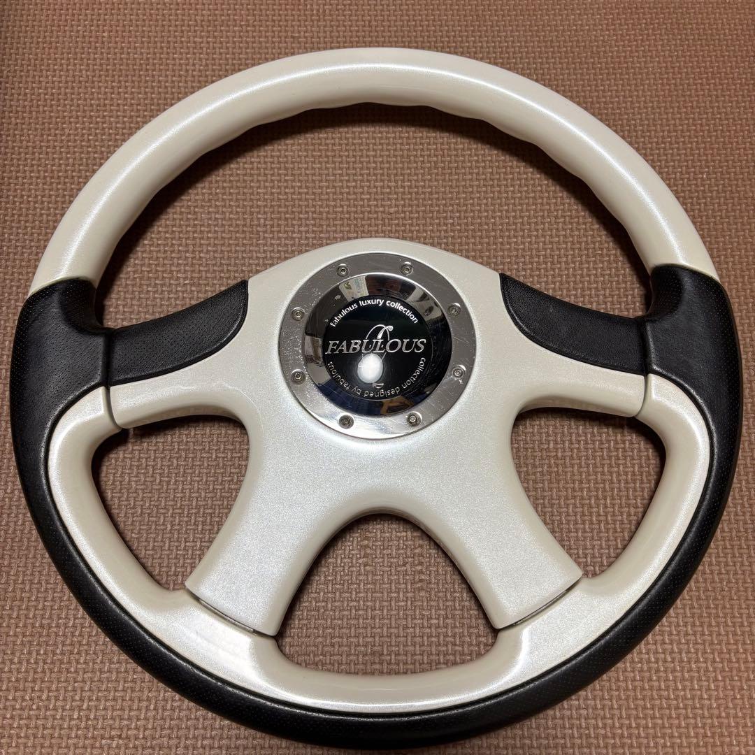 ゔ*ゔ様 FABULOUS ファブレス　ステアリング　3 スポーク 　VIP 2026年最新】Fabulous ステアリングの人気アイテム - メルカリ
