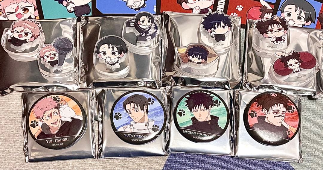 呪術廻戦 まねきねこ 虎杖 伏黒 乙骨 脹相 アクリルスタンド 特典 缶