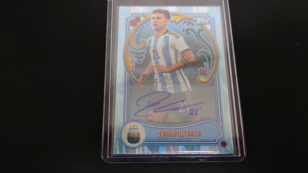 Topps ディバラ DYBALA  99枚限定直筆サインカード サッカー Yahoo!オークション -「パウロディバラ」(サッカー) (スポーツ)の落札