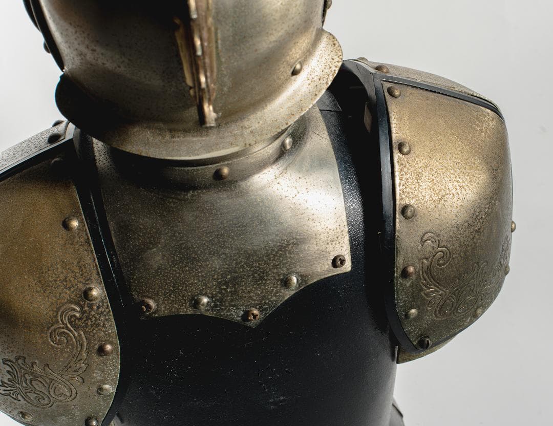 ニッカウイスキー 西洋甲冑 騎士 鎧 オブジェ - メルカリ