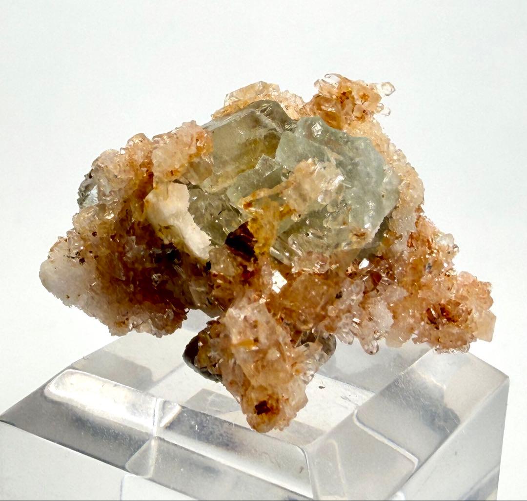 メキシコ産クリーダイト&フローライト共生鉱物　鉱物標本 メキシコ産クリーダイト/フローライト2｜ファインミネラル