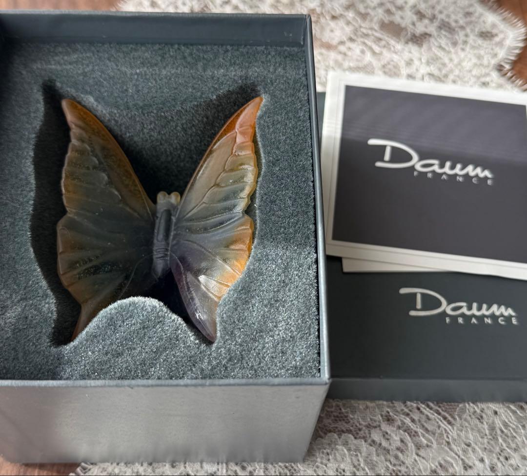 Daum Franceドーム フランス ⭐︎パピヨン/蝶⭐︎ daum - メルカリ