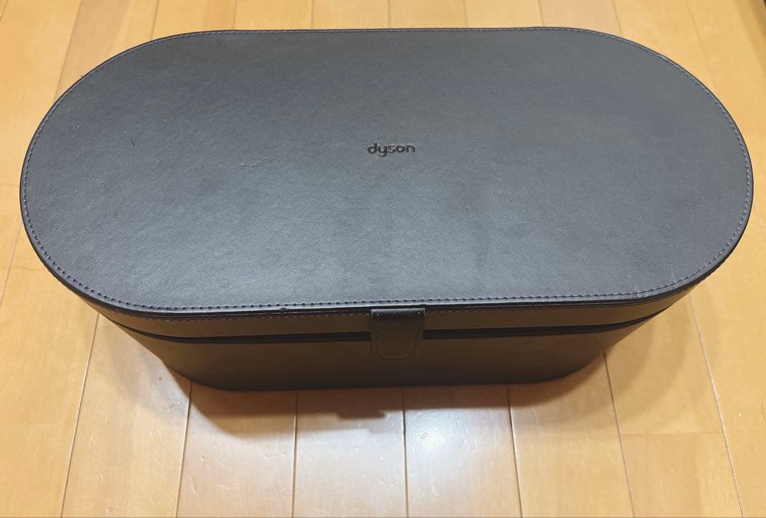 美品 特別ブラシ付 Dyson Airwrap ブラック/パープル - メルカリ