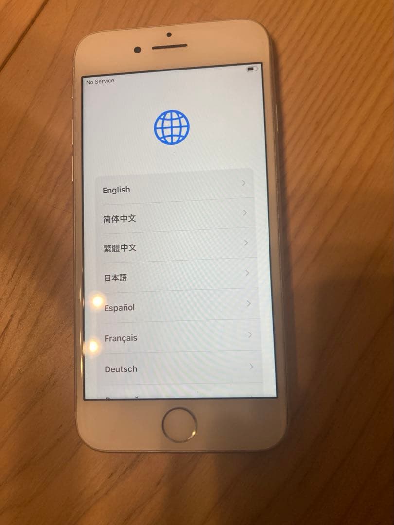 【美品】iPhone8【64GB】 docomo シルバー バッテリー100% 当日発送可 iPhone8 64GB docomo版SIMフリー バッテリー100% 中古