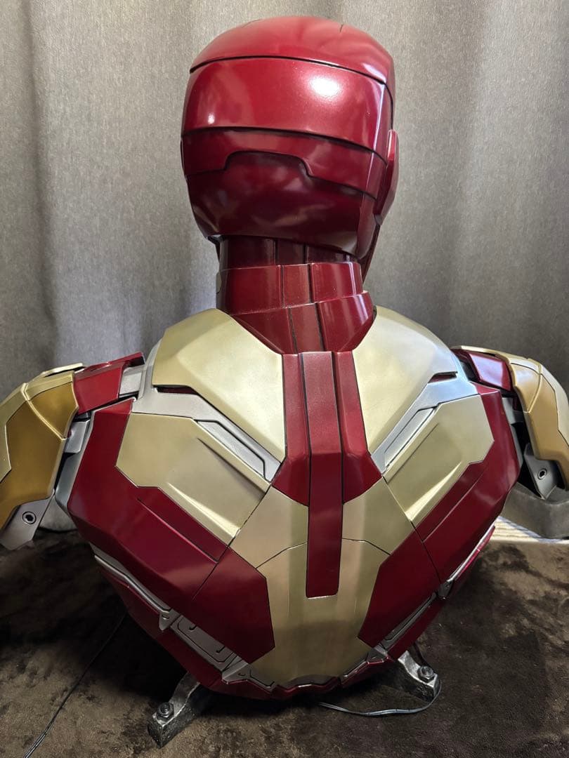 アイアンマン マーク42 ]マーベル 1/1サイズ バスト (箱有り) - メルカリ