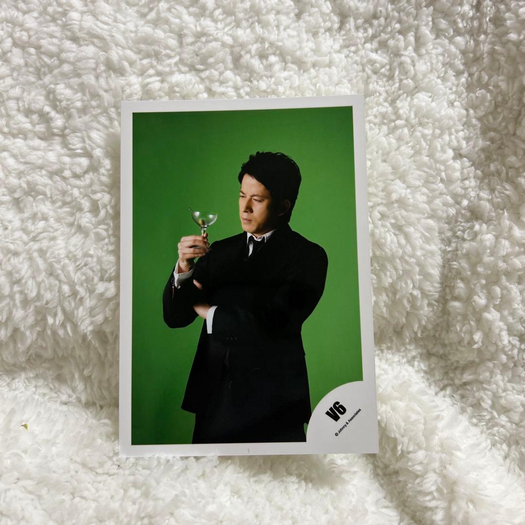 V6 岡田准一 写真 3枚セット - メルカリ