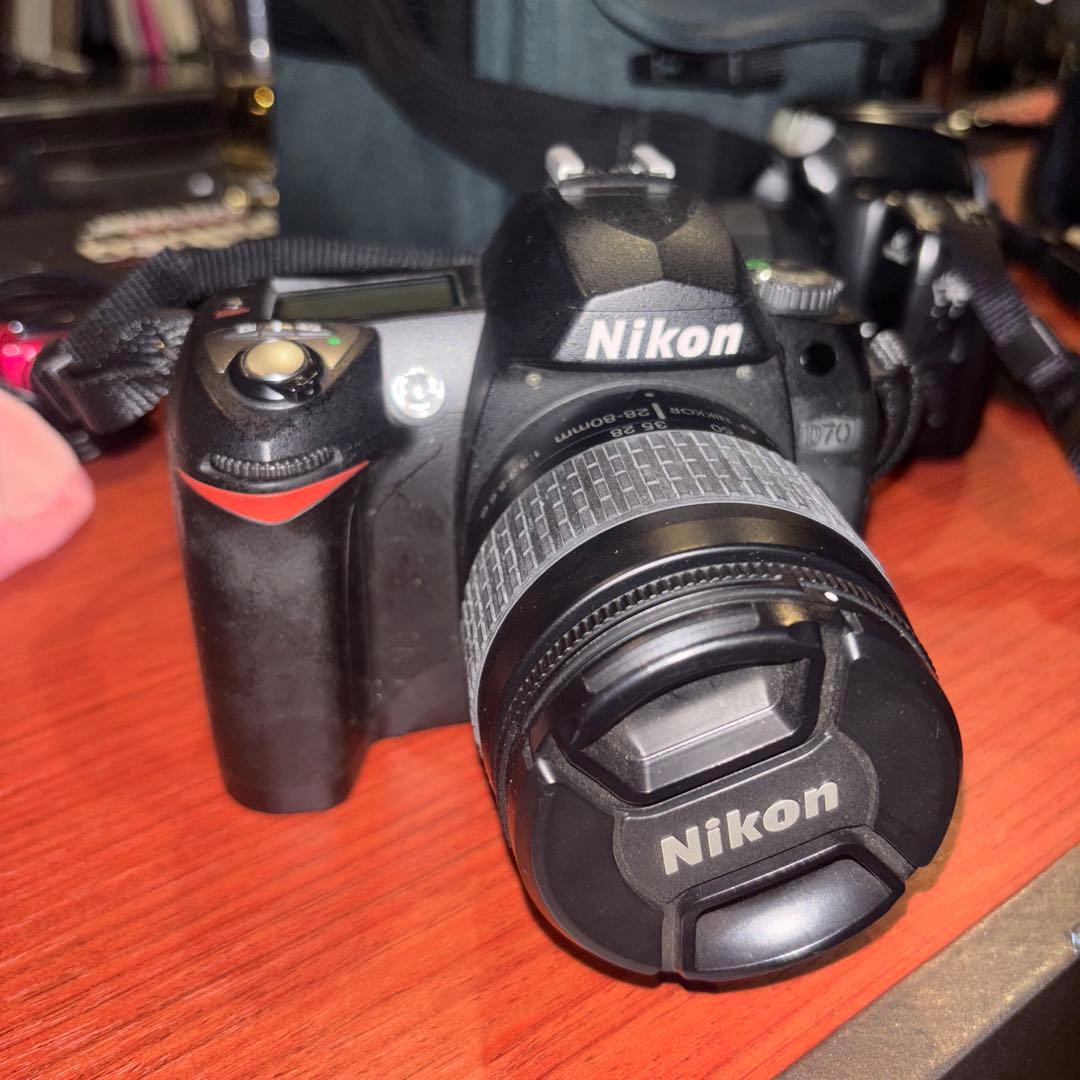 Nikon D70 デジタル一眼レフ 本体 Amazon | NIKON/ニコンデジタルカメラ D70 ボディ/BODY 610万画素