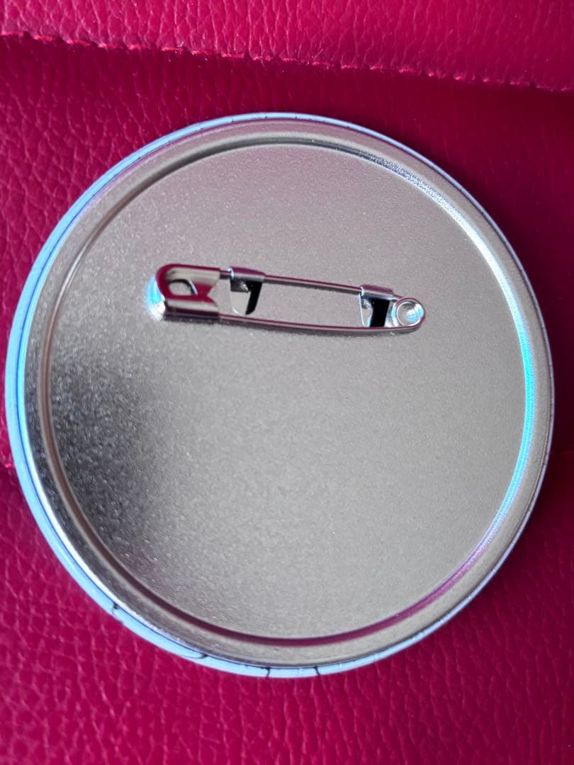 ジョジョザワールド ジョジョリオン 缶バッチ 東方仗助 - メルカリ