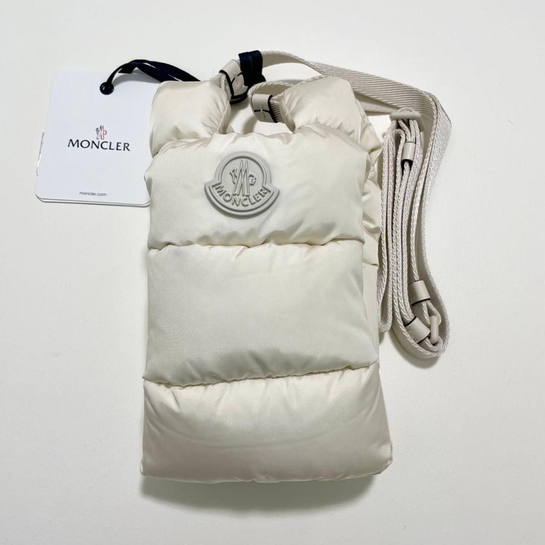 モンクレール ショルダーバッグ キルティング 白 シンプル ダウン