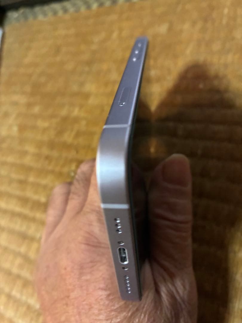 iPhone14パ–プル128ギガバッテリー94％修理交換なしおまけ多数 美品