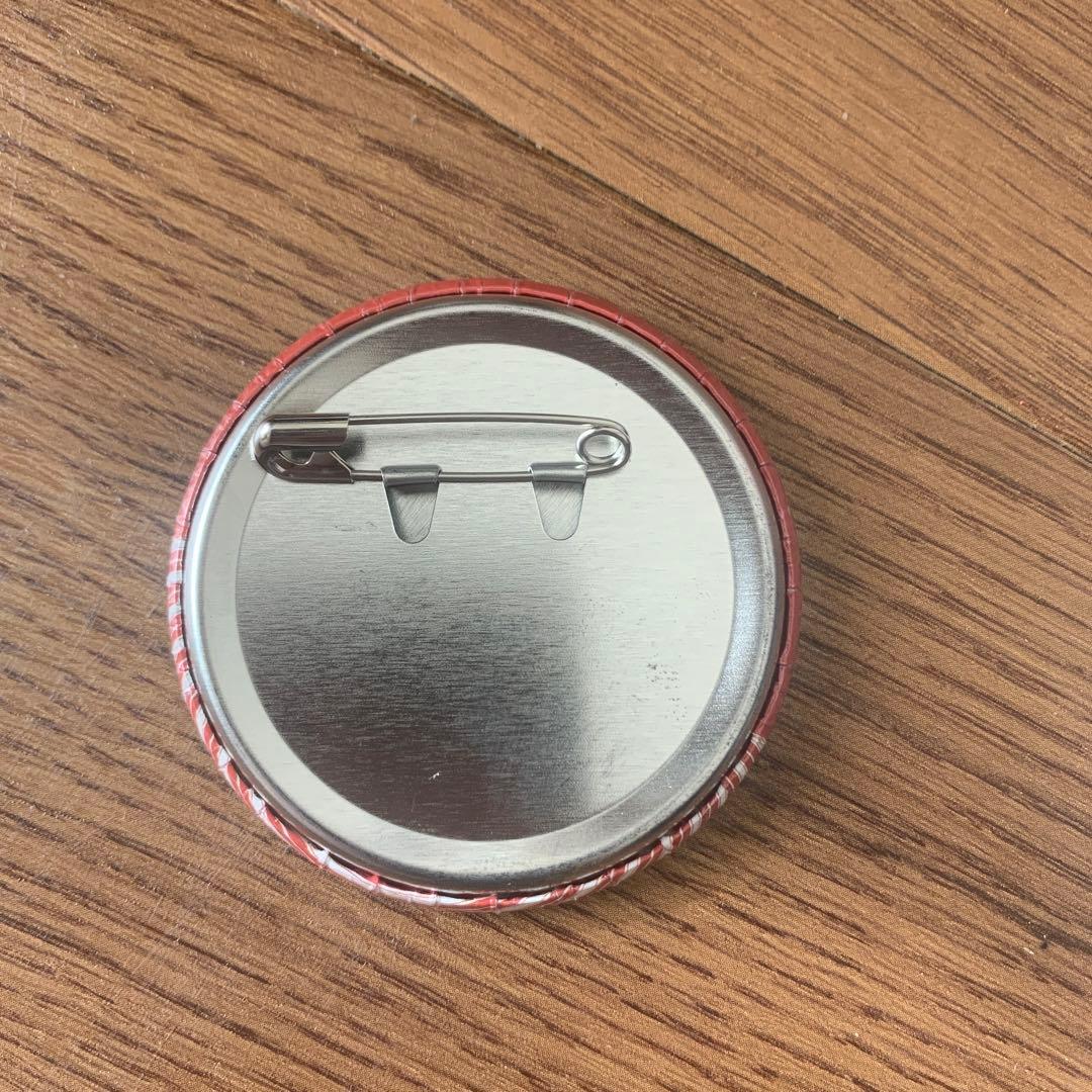 すとぷり るぅとくんサイン入り缶バッジ - メルカリ