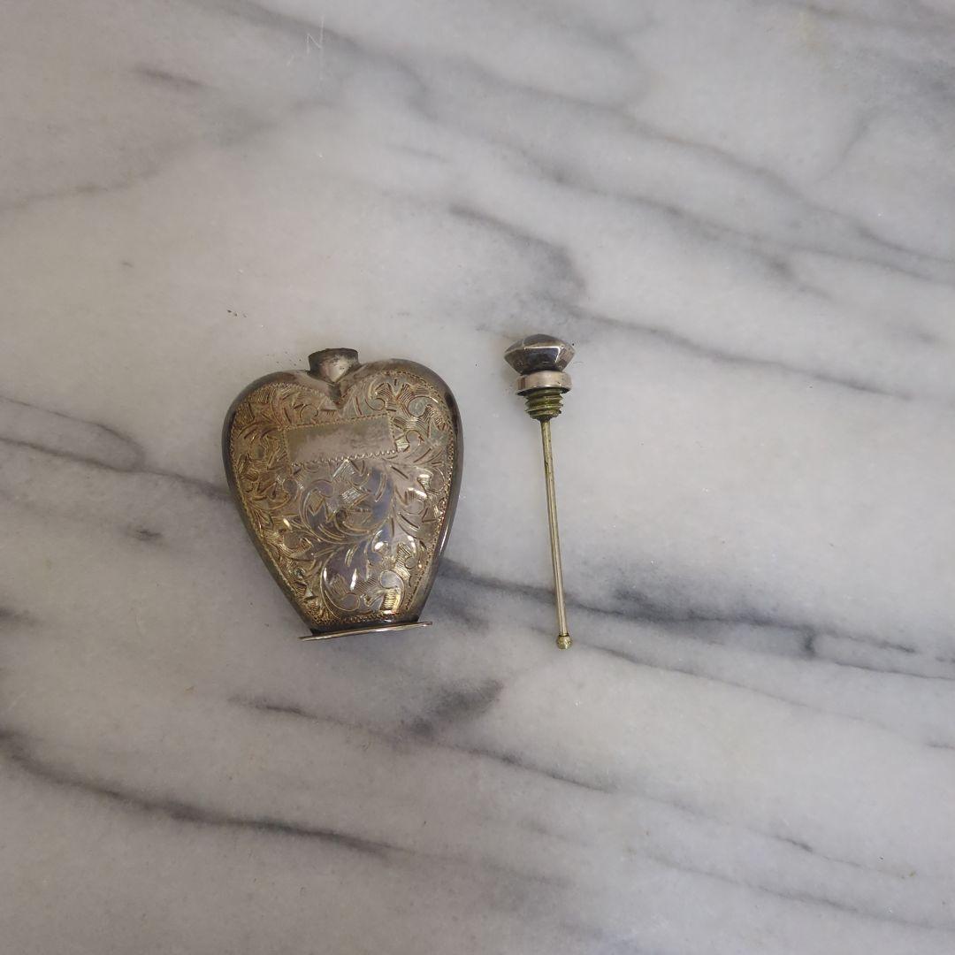 n*m様 スターリングシルバー ハート型 純銀 シルバー 香水入れsterlin