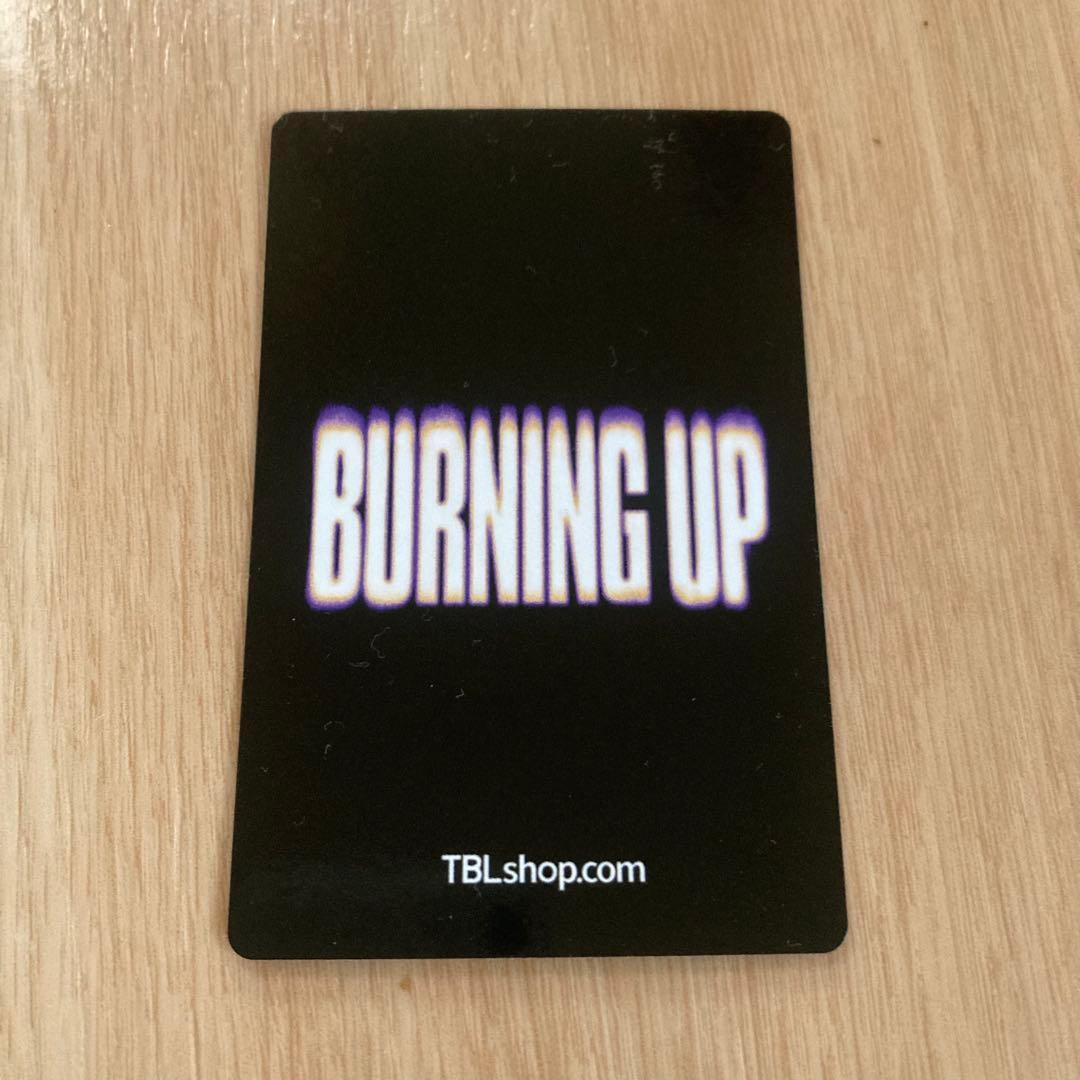 MEOVV BURNING UP TBL SHOP 特典トレカ スイン ナリン - メルカリ
