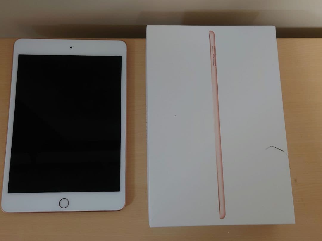 ま*ら様 ジャンク iPad mini5 本体 第5世代 256GB Amazon.com : Apple iPad mini 5th Generation, Wi-Fi, 256GB - Gold