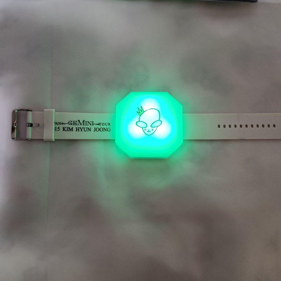 キムヒョンジュン 2015 GEMINI TOUR 腕時計型 ペンライト - メルカリ