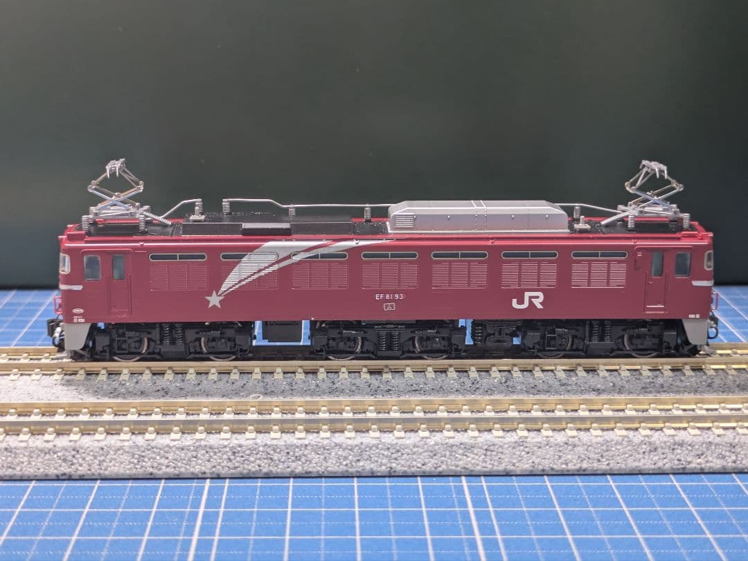 値下げ中!! TOMIX 7126 JR EF81（北斗星、Hゴムグレー）加工品 - メルカリ