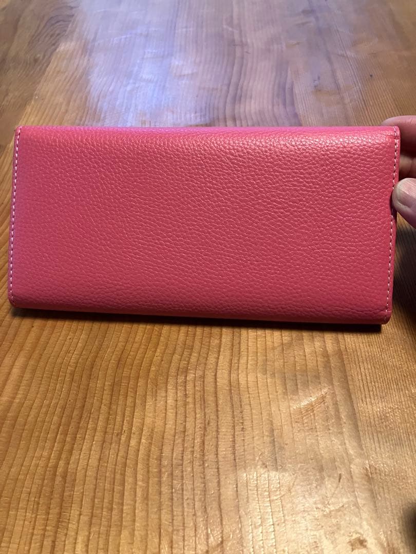 非売品】CHANEL シャネルノベルティ ピンクレザー三つ折り財布