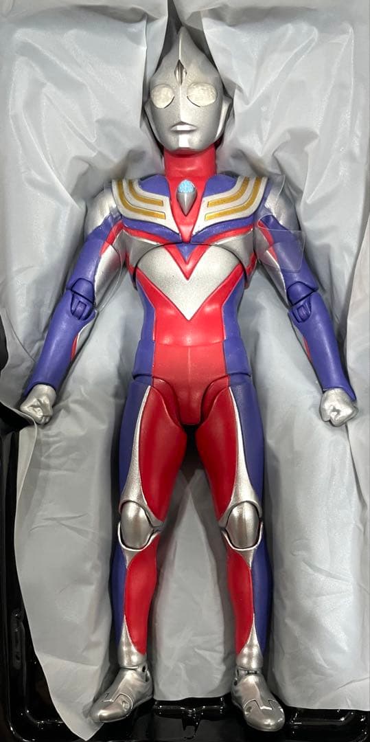 【開封】S.H.Figuarts ウルトラマンティガ マルチタイプ 初版